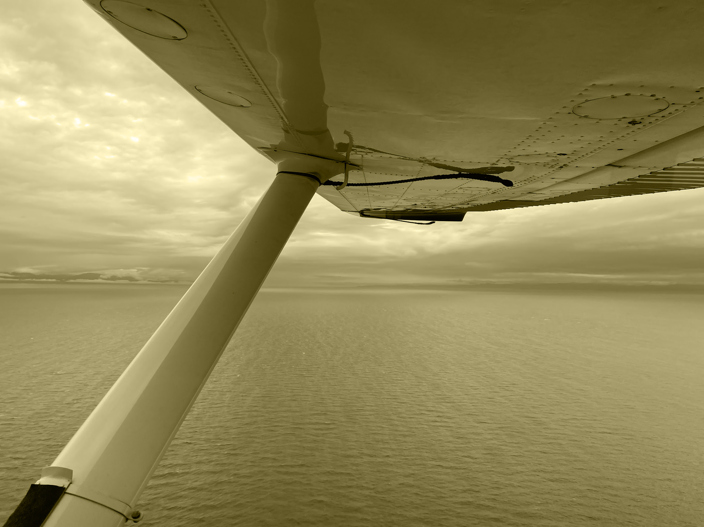 How to Takeoff and Land in Rough Water Conditions